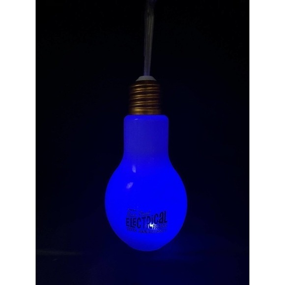 Disneyland Main Street 50TH Anniv. Electrical Parade Light Up Bulb Sipper New - Picture 5 of 10